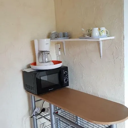Studio Dans Propriété Privée *